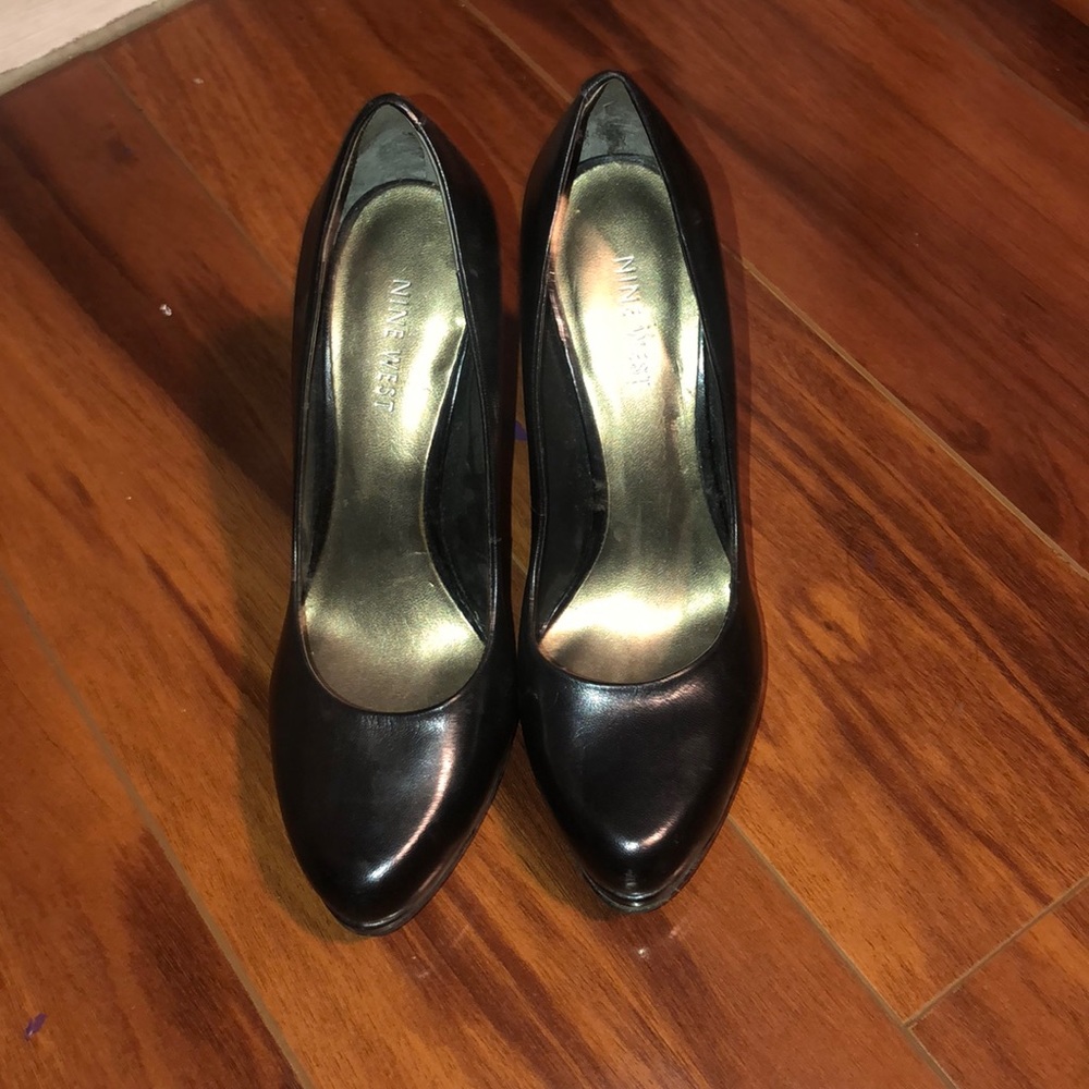 Black Nine West Heels